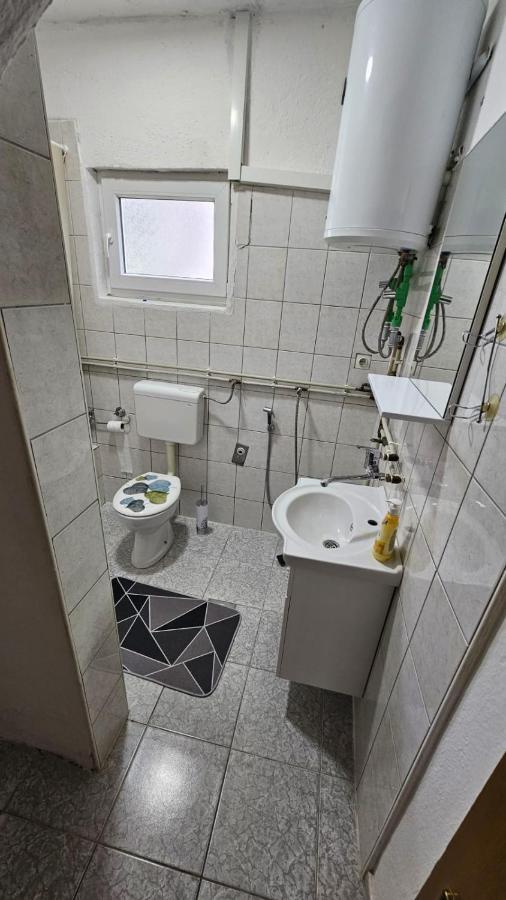 Apartman Naza Kulen Vakuf Exterior photo